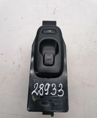 Volvo V70 Electric window control switch 9401805 30658147