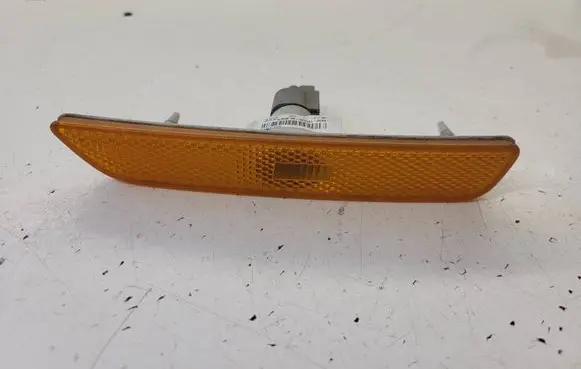 Ford Mustang V Front reflector AR3315A425AB 400570 05162014
