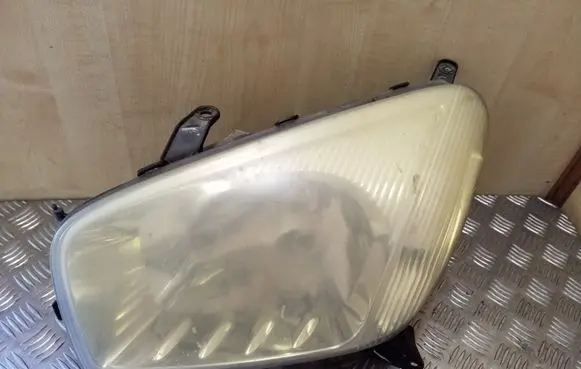 Toyota RAV 4 (XA20) Headlight/headlamp