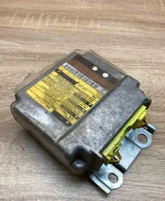Toyota Avensis T220 Airbag control unit/module 8917005030 202592102D