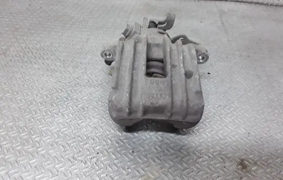 Seat Ibiza IV (6J,6P) Rear brake caliper