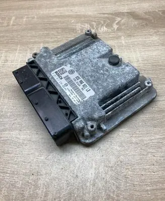 Skoda Octavia Mk2 (1Z) Engine control unit/module ECU 03G906021LB 0281013238