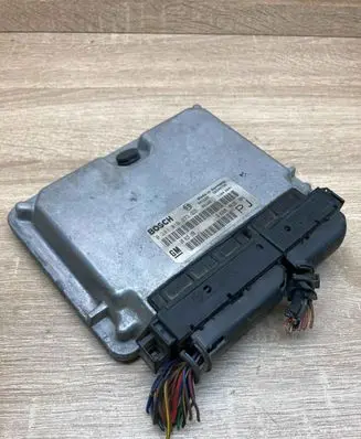 Opel Omega B2 Engine control unit/module ECU 24417198 0281010273