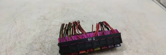 Seat Alhambra (Mk1) Fuse module 0649 148681473