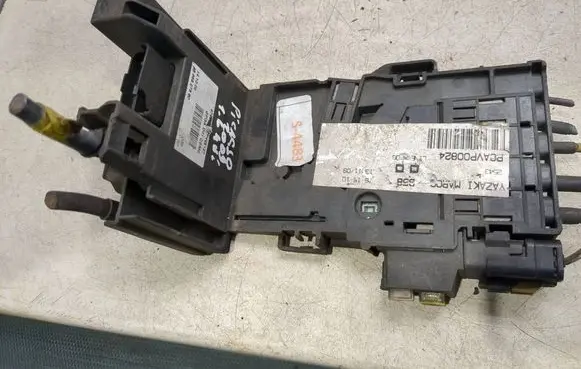Citroen C4 I Picasso Fuse module 9666527580 BPGAD01