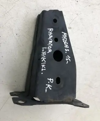 Mazda 3 III Radiator support slam panel bracket 