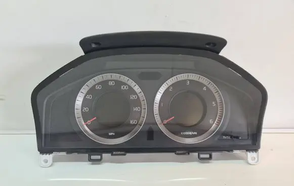 Volvo V70 Speedometer (instrument cluster) 31270370AA 36002203 69199730U