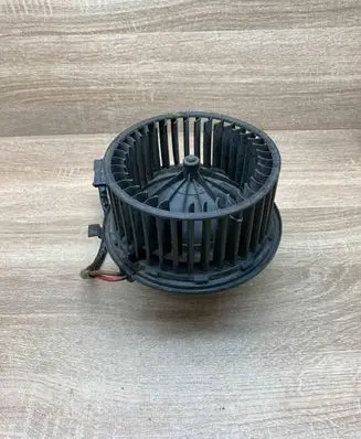 Volkswagen Transporter - Caravelle T4 Heater fan/blower 357819021 3137020022