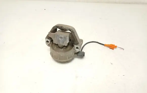 Audi A6 S6 C7 4G Engine mount bracket 4G0199381KP