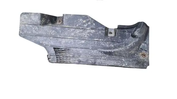 Rear underbody cover/under tray