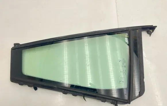 BMW X3 G01 Rear vent window glass 43R011565
