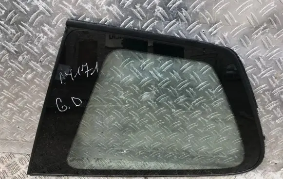 Toyota Avensis Verso Rear side window
