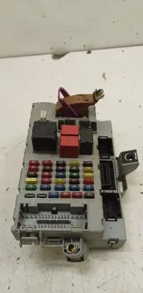Fiat Punto (188) Fuse module 46788428