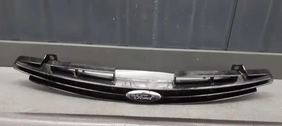 Ford Puma Front bumper upper radiator grill 97FB-8A133-AE
