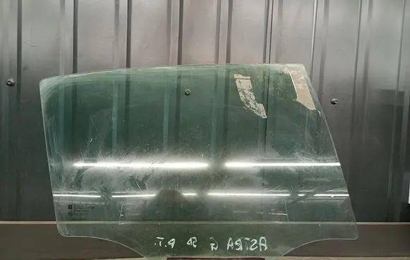 Opel Astra G Rear side window