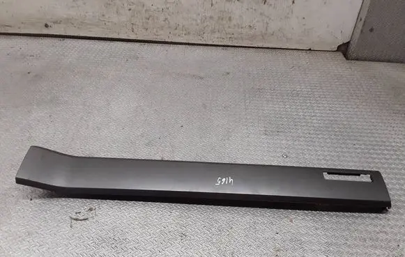 Volkswagen Touareg I Panel trim 7l6857226k