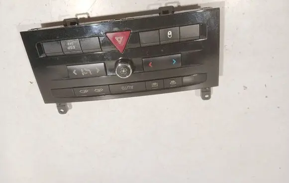Peugeot 407 Climate control unit 96844740XN