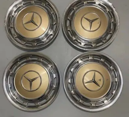 Mercedes-Benz W123 R15 wheel hub/cap/trim 