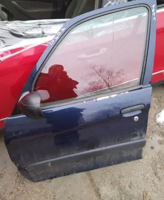 Citroen Xsara Picasso Front door