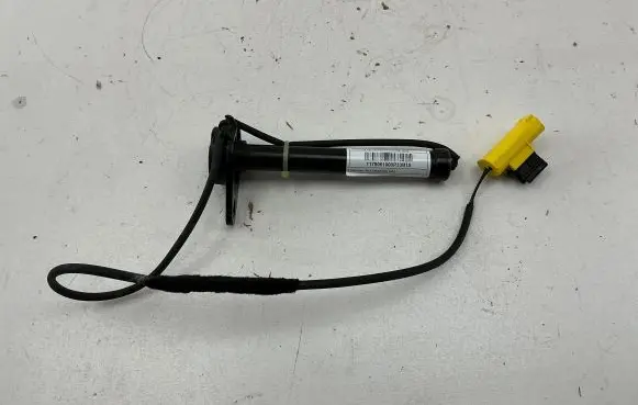 Mercedes-Benz A W176 Bonnet Pedestrian Airbag Actuator A1179061000 119060100DR3315
