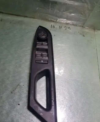 Ford B-MAX Quarter vent window switch 