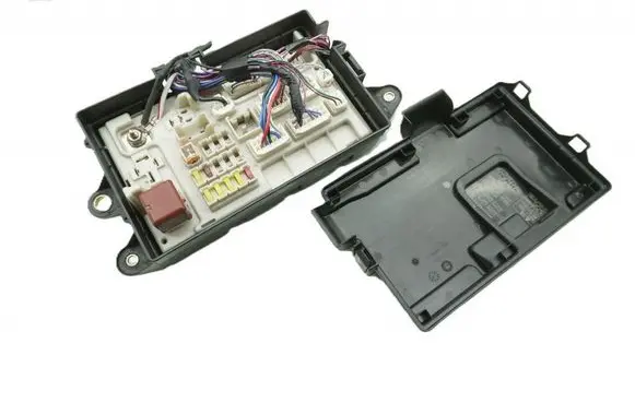 Lexus SC 430 Fuse box set 8267024092