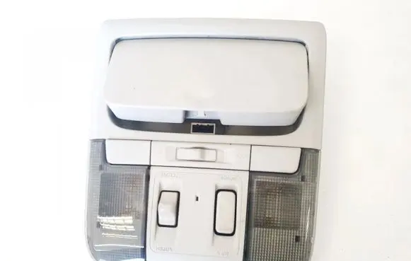 Subaru Legacy Front seat light
