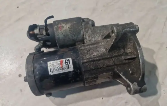 Peugeot 4007 Starter motor 9656262780