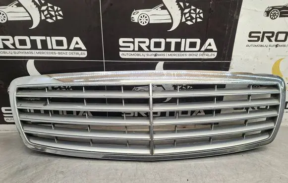 Mercedes-Benz E W211 Front grill A2118800383