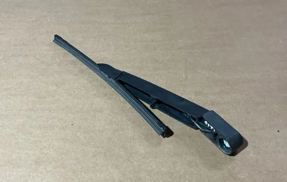 KIA Optima Rear wiper blade arm 0763K2 98811D4300