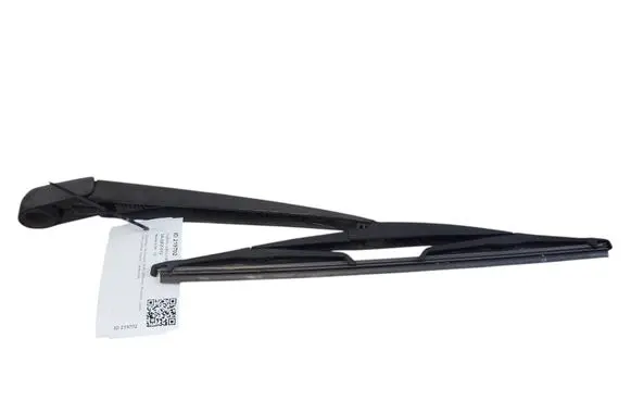 Rear wiper blade arm