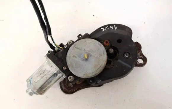 Subaru Forester SF Seat adjustment motor 1658412a
