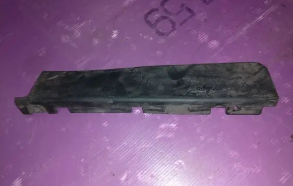 Renault Captur Front bumper lip 622576052