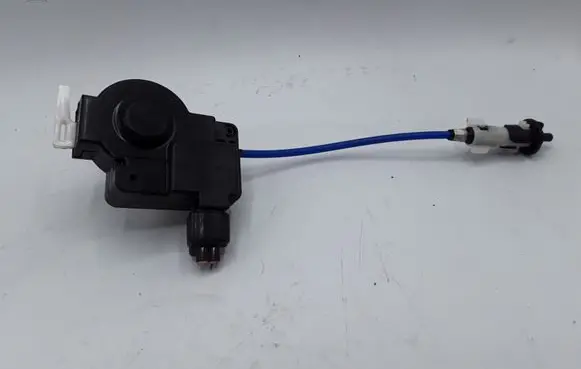 Lexus IS 220D-250-350 Fuel tank cap lock NOCODE