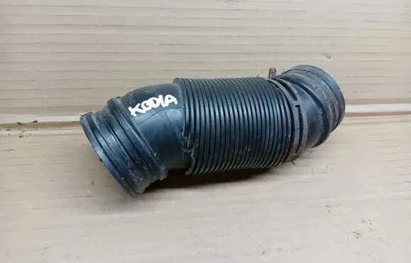 Skoda Kodiaq Air intake hose/pipe 5QF129618