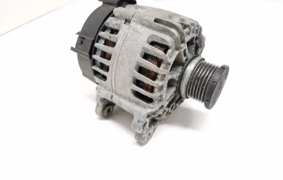 Audi A4 S4 B9 Generator/alternator 04L903024 2619999D 117109088