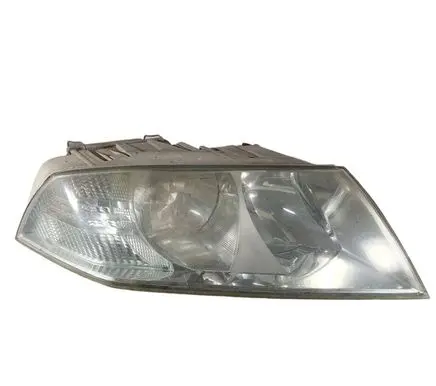 Skoda Octavia Mk2 (1Z) Headlight/headlamp