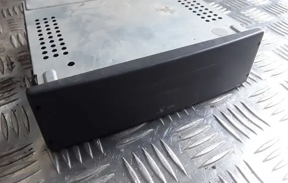 Renault Scenic II - Grand scenic II GPS navigation control unit/module 8200338529