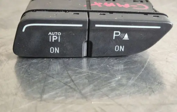 Ford C-MAX II Parking (PDC) sensor switch AM5T14B436EB