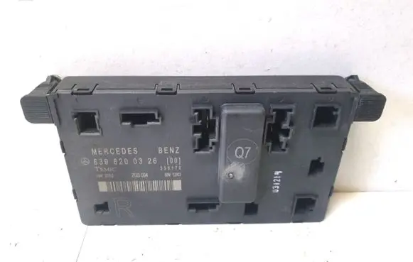 Mercedes-Benz Vito Viano W639 Door control unit/module 6398200326