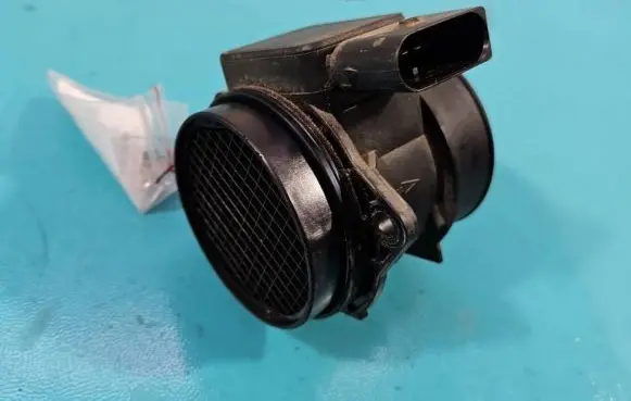 KIA Carens II Mass air flow meter 5WK96491 IMPRK1395492