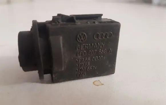 Audi A6 S6 C5 4B Air quality sensor 4B0907659A