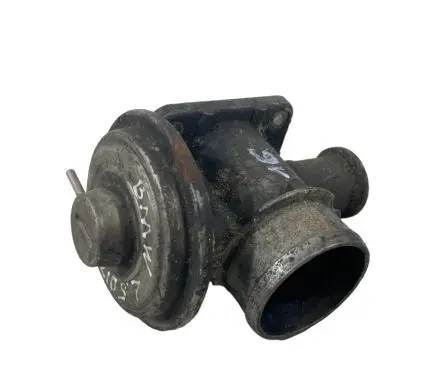 BMW 5 E39 EGR valve
