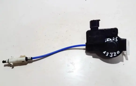 Lexus IS 220D-250-350 Central locking motor 