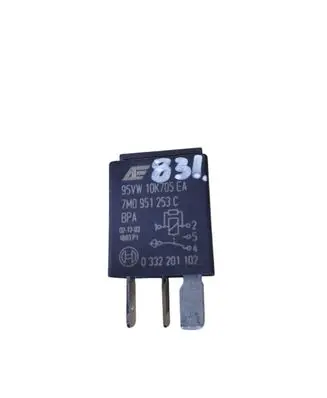 Seat Alhambra (Mk1) Other relay 7M0951253C 95VW10K705EA