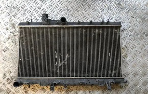 Subaru Impreza II Coolant radiator