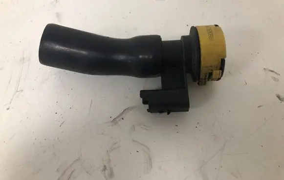 Citroen DS3 Breather/breather pipe/hose 9673593580