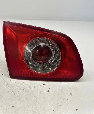 Volkswagen PASSAT B6 Tailgate rear/tail lights 3C9945093