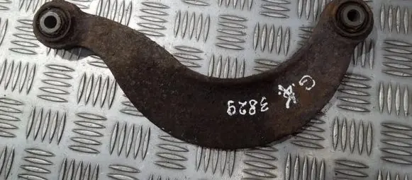 Ford Focus Rear upper control arm/wishbone