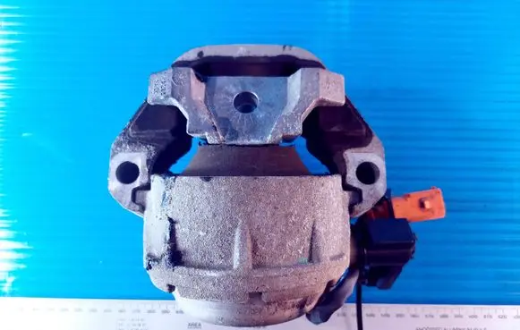 Audi A6 S6 C7 4G Engine mount bracket W18416